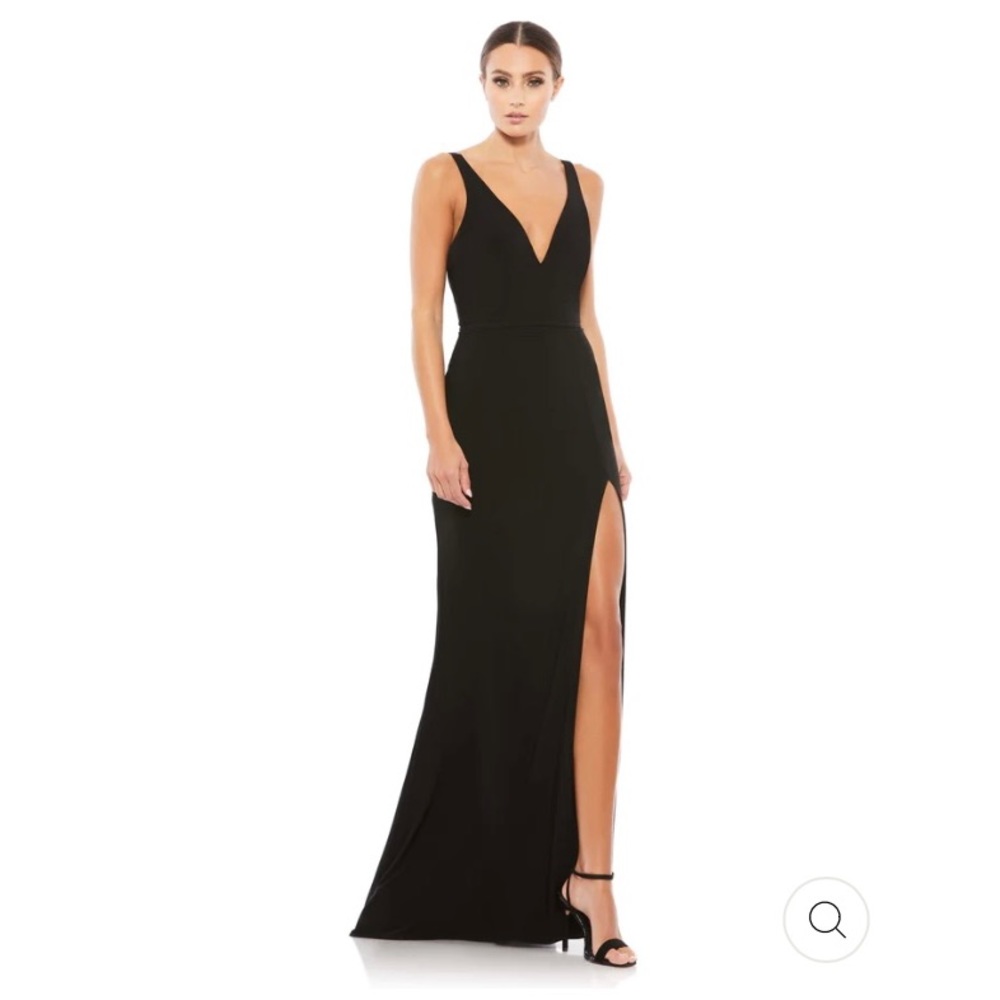 IEENA FOR MAC DUGGAL Black Plunge Neck High Slit Maxi Gown